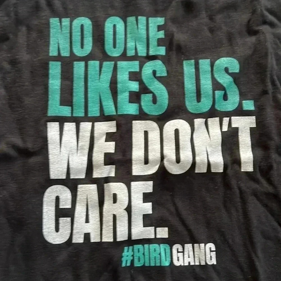 (15) NWT Philadelphia eagles  tshirt - Picture 2 of 2